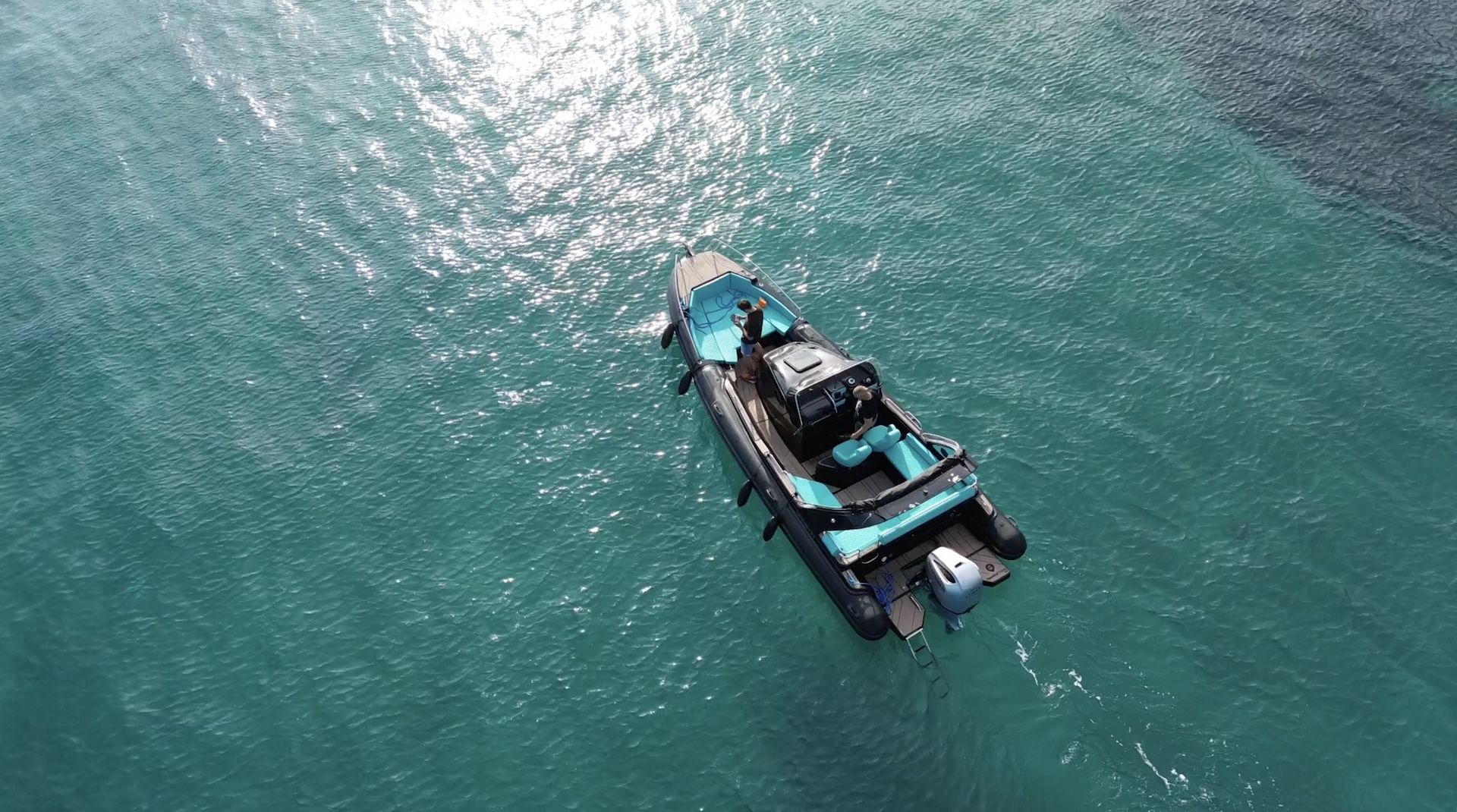 Aquamax B27 gliser gumenjak